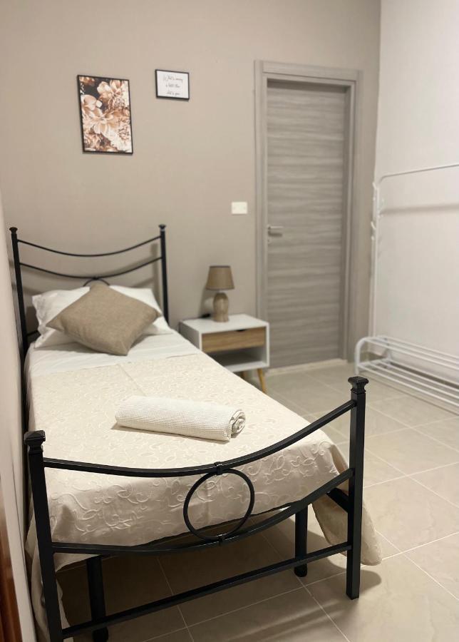 Mura Guest Room Terralba Exterior foto